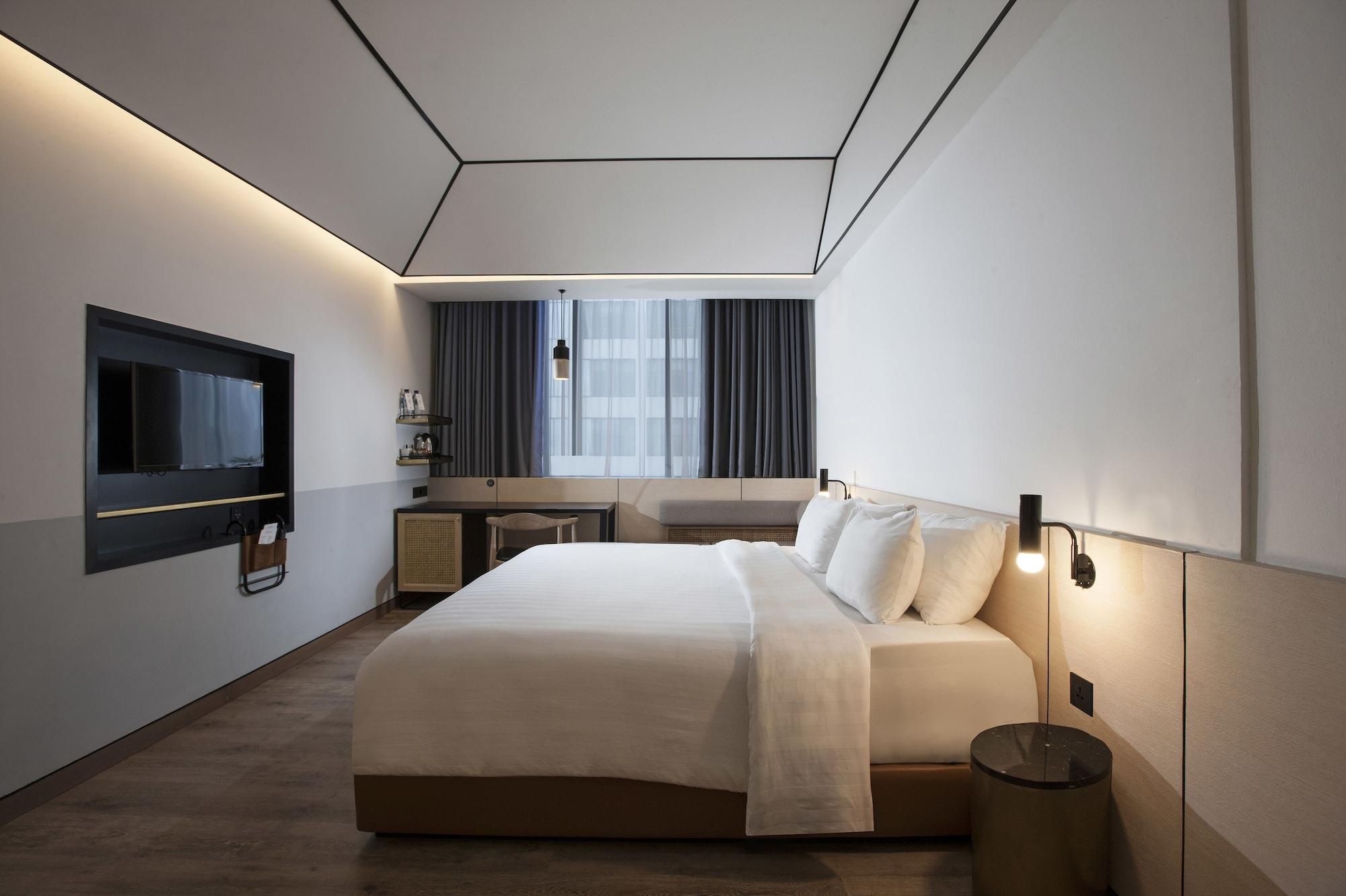 Gaia Cosmo Hotel Джокьякарта Экстерьер фото