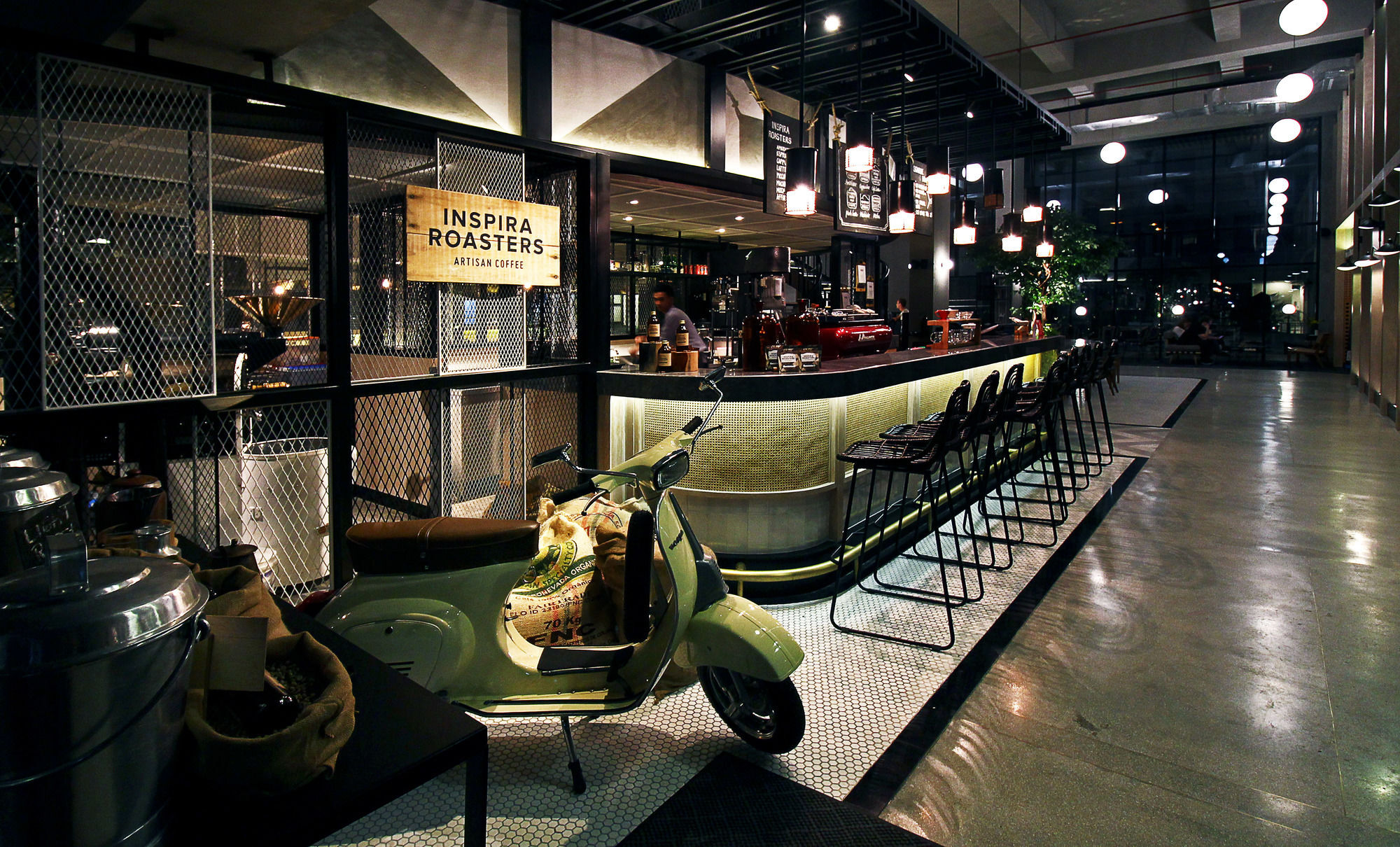 Gaia Cosmo Hotel Джокьякарта Экстерьер фото